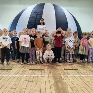 Mobilne Planetarium „ORBITEK”  w przedszkolu