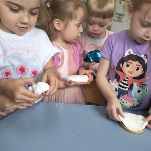 Warsztaty z masą porcelanową w przedszkolu