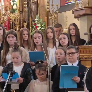 Koncert - „Mama to słowo, które mieści w sobie cały świat”