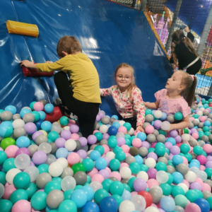 Dzień Dziecka przedszkolaków w centrum zabawy „Fantazja”