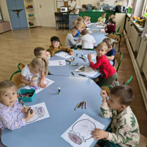 W spiżarni - zajęcia w grupie 3-4 latków