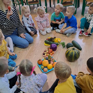 W spiżarni - zajęcia w grupie 3-4 latków