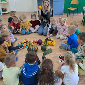 W spiżarni - zajęcia w grupie 3-4 latków