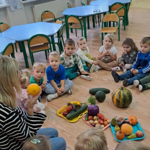 W spiżarni - zajęcia w grupie 3-4 latków