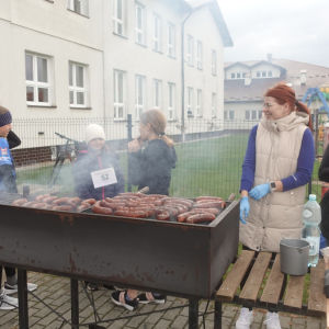 Nasi uczniowie i nauczyciele pobiegli dziś dla podopiecznych Podkarpackiego Hospicjum dla Dzieci