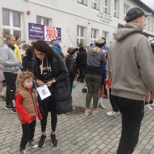 Nasi uczniowie i nauczyciele pobiegli dziś dla podopiecznych Podkarpackiego Hospicjum dla Dzieci