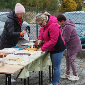 Nasi uczniowie i nauczyciele pobiegli dziś dla podopiecznych Podkarpackiego Hospicjum dla Dzieci 