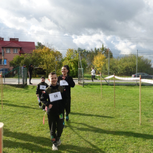 Nasi uczniowie i nauczyciele pobiegli dziś dla podopiecznych Podkarpackiego Hospicjum dla Dzieci 