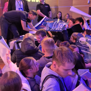 POLSKA SIĘGA GWIAZD!  Spotkanie z dr inż. Sławoszem Uznańskim-Wiśniewskim – polskim astronautą!