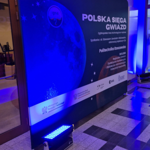 POLSKA SIĘGA GWIAZD!  Spotkanie z dr inż. Sławoszem Uznańskim-Wiśniewskim – polskim astronautą!