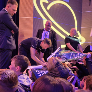 POLSKA SIĘGA GWIAZD!  Spotkanie z dr inż. Sławoszem Uznańskim-Wiśniewskim – polskim astronautą!