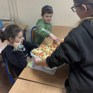 Międzynarodowy Dzień Zdrowego Śniadania przygotowany przez Samorząd Uczniowski wraz z Opiekunami