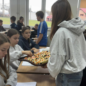 Międzynarodowy Dzień Zdrowego Śniadania przygotowany przez Samorząd Uczniowski wraz z Opiekunami