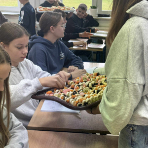 Międzynarodowy Dzień Zdrowego Śniadania przygotowany przez Samorząd Uczniowski wraz z Opiekunami