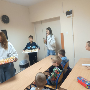 Międzynarodowy Dzień Zdrowego Śniadania przygotowany przez Samorząd Uczniowski wraz z Opiekunami