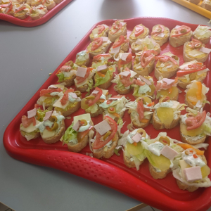 Międzynarodowy Dzień Zdrowego Śniadania przygotowany przez Samorząd Uczniowski wraz z Opiekunami