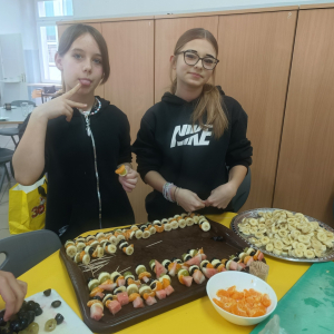 Międzynarodowy Dzień Zdrowego Śniadania przygotowany przez Samorząd Uczniowski wraz z Opiekunami