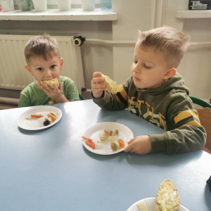 Międzynarodowy Dzień Zdrowego Śniadania przygotowany przez Samorząd Uczniowski wraz z Opiekunami