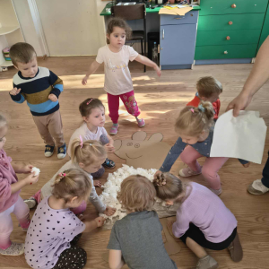 Dzień Postaci z Bajek w grupie 3-4 latków