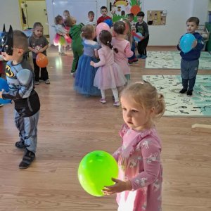 Dzień Postaci z Bajek w grupie 3-4 latków