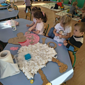 Dzień Postaci z Bajek w grupie 3-4 latków