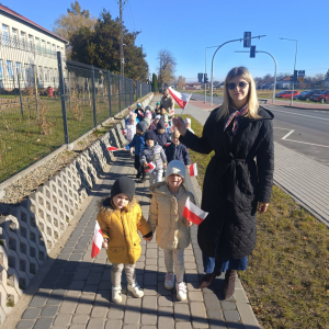 Święto Niepodległości w grupie 3-4 latków