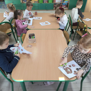 „Światowy Dzień Pluszowego Misia” w grupie 5-latków