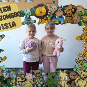 „Światowy Dzień Pluszowego Misia” w grupie 5-latków