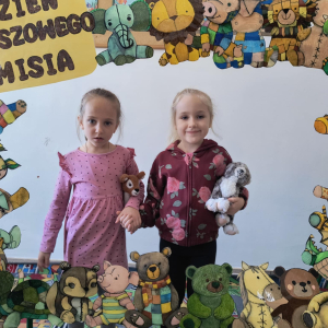 „Światowy Dzień Pluszowego Misia” w grupie 5-latków