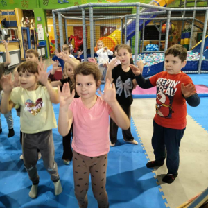 Grupa 6-latków w Fantazji