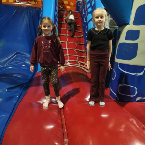 Grupa 6-latków w Fantazji