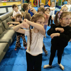 Grupa 6-latków w Fantazji