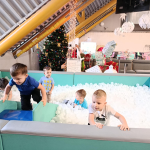 Grupa 3-latków w Fantazji