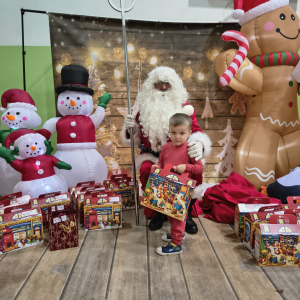 Świętym Mikołaj w grupie 3–4-latków