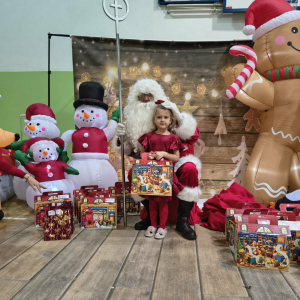 Świętym Mikołaj w grupie 3–4-latków