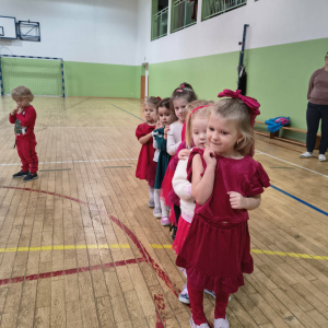 Świętym Mikołaj w grupie 3–4-latków