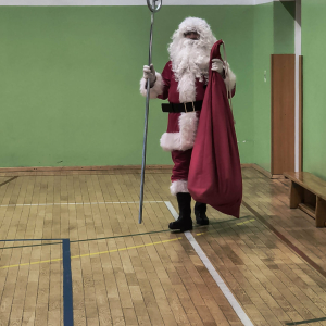 Świętym Mikołaj w grupie 3–4-latków