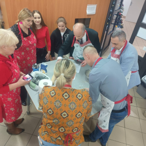 Świąteczne pieczenie pierników w naszej szkole! 