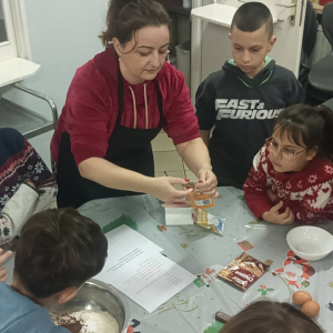 Świąteczne pieczenie pierników w naszej szkole! 