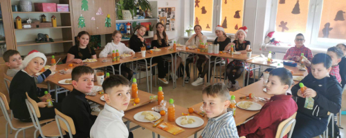 Wspólne kolędowanie w klasie 5!