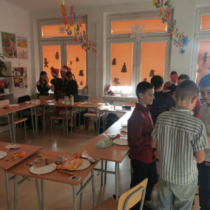 Wspólne kolędowanie w klasie 5!