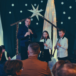 Relacja Szkoły Muzycznej I st w Kamieniu z koncertu kolęd