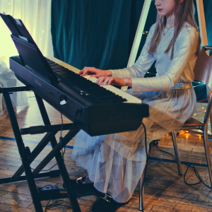 Relacja Szkoły Muzycznej I st w Kamieniu z koncertu kolęd