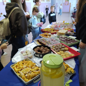 „Kawiarenka Dobra” na rzecz  Pani Heleny Ziemiańskiej