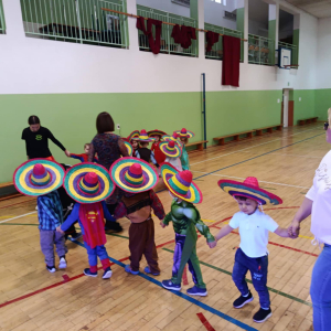 Bal karnawałowy  w grupie 3-4 latków