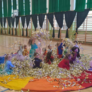 Bal karnawałowy  w grupie 3-4 latków