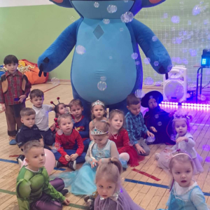 Bal karnawałowy  w grupie 3-4 latków