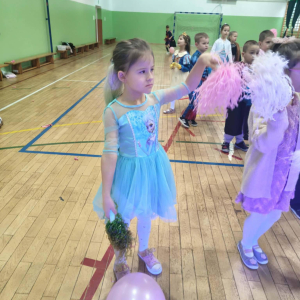 Zabawa karnawałowa w grupie zero