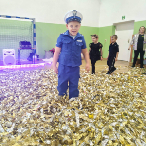 Zabawa karnawałowa w grupie zero