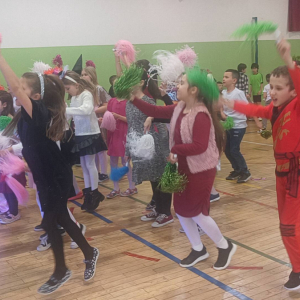 Zabawa karnawałowa w klasach 1-3